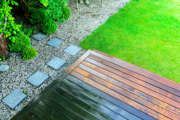 Best Sidewalk and Walkway Cleaning  in Brentwood, CA